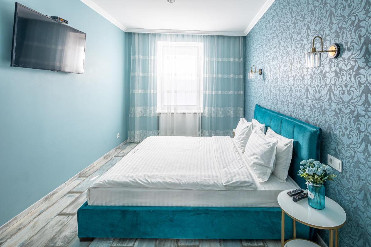 Romari Вічева 1 Apartman Lviv Kültér fotó